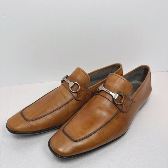 Magnanni Rafa II Water Resistant Loafer | 11 - Picture 1 of 12